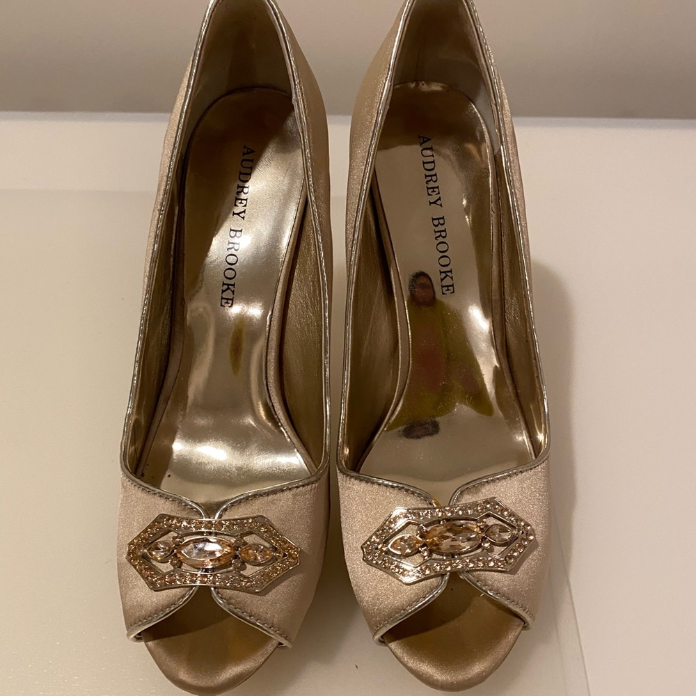 Audrey Brooke Gold Satin Peep Toe Pump